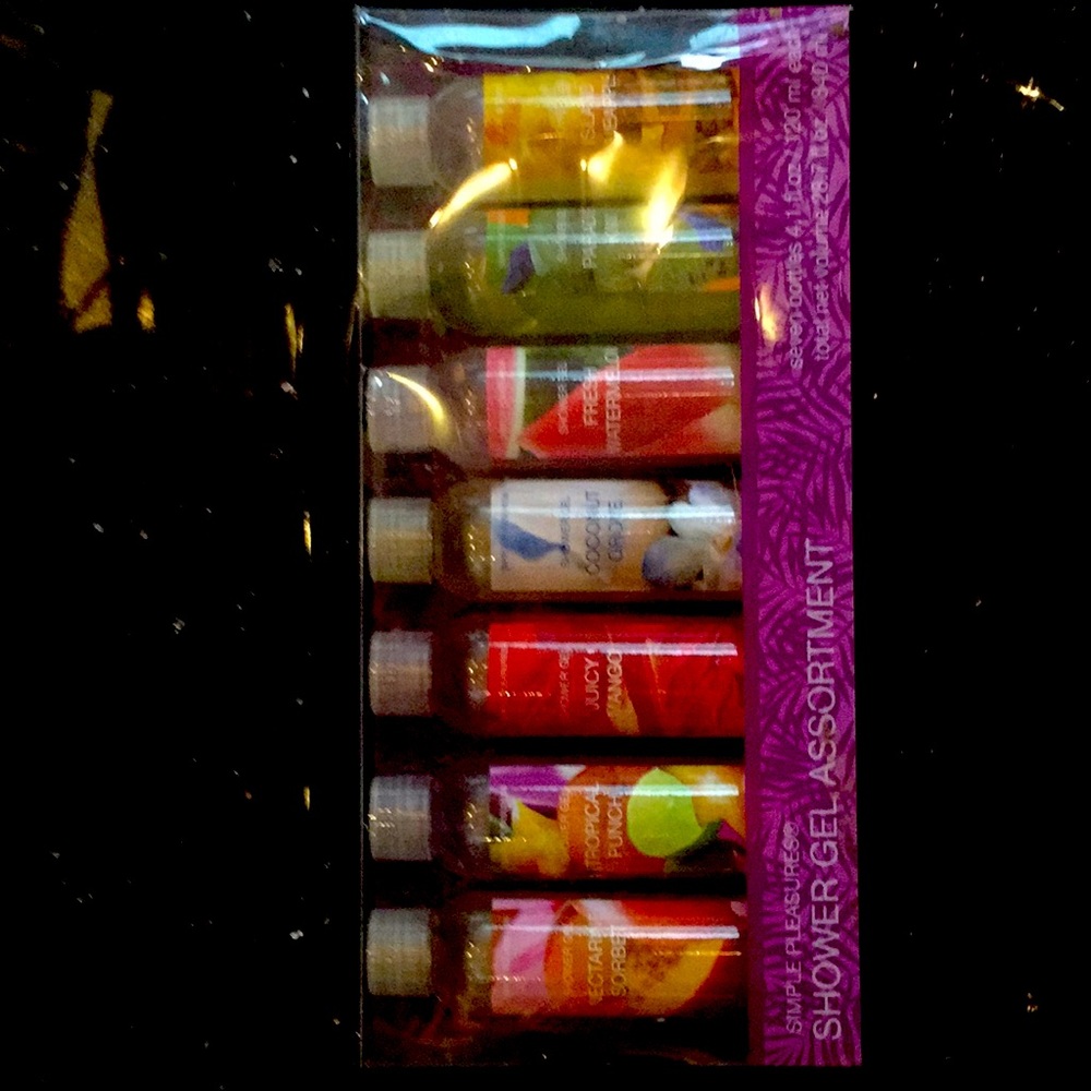Simple Pleasures Shower Gel Assortment 7 bottles
